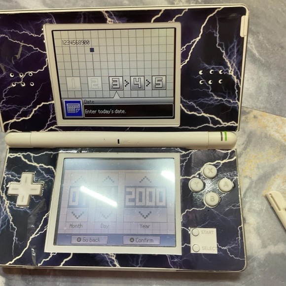 Nintendo DS Lite & Imagine Ballet Star - Picture 8 of 13